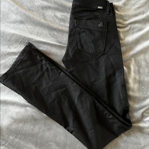 DL1961 Cindy slim bootcut jeans size 26 low-mid rise
